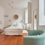 Apartment Mspc Chiado Premium