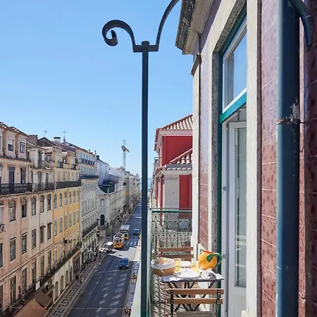 Mspc Chiado Premium Апартаменты *