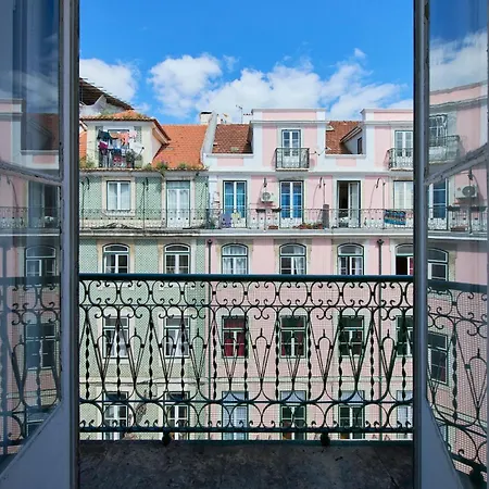 Apartment Mspc Chiado Premium *